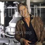 26-08-2003 Chris Zeegers on location in Amsterdam.

[keywords]Posed, Half Length, Eyecontact, Smiling, Actor[/keywords]